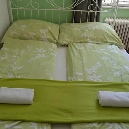 Budapest Guesthouse בית אירוח בודפשט